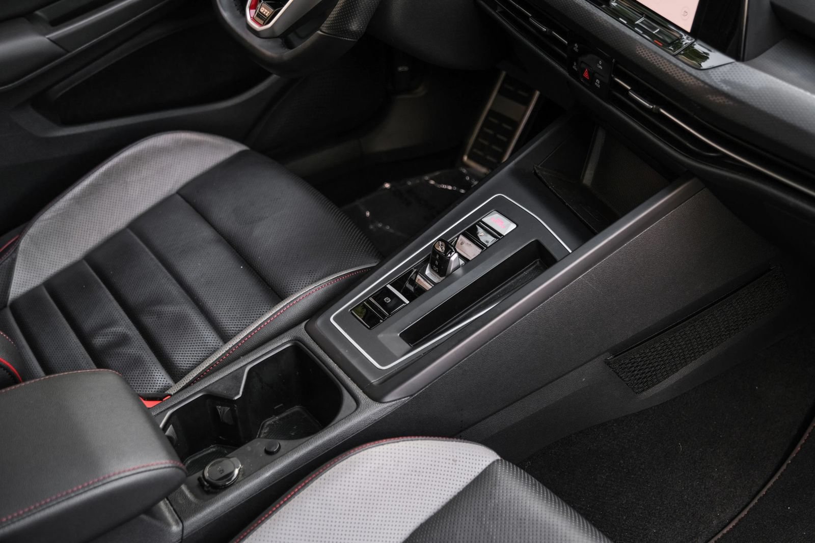 Used 2022 Volkswagen GTI Autobahn FWD image 22