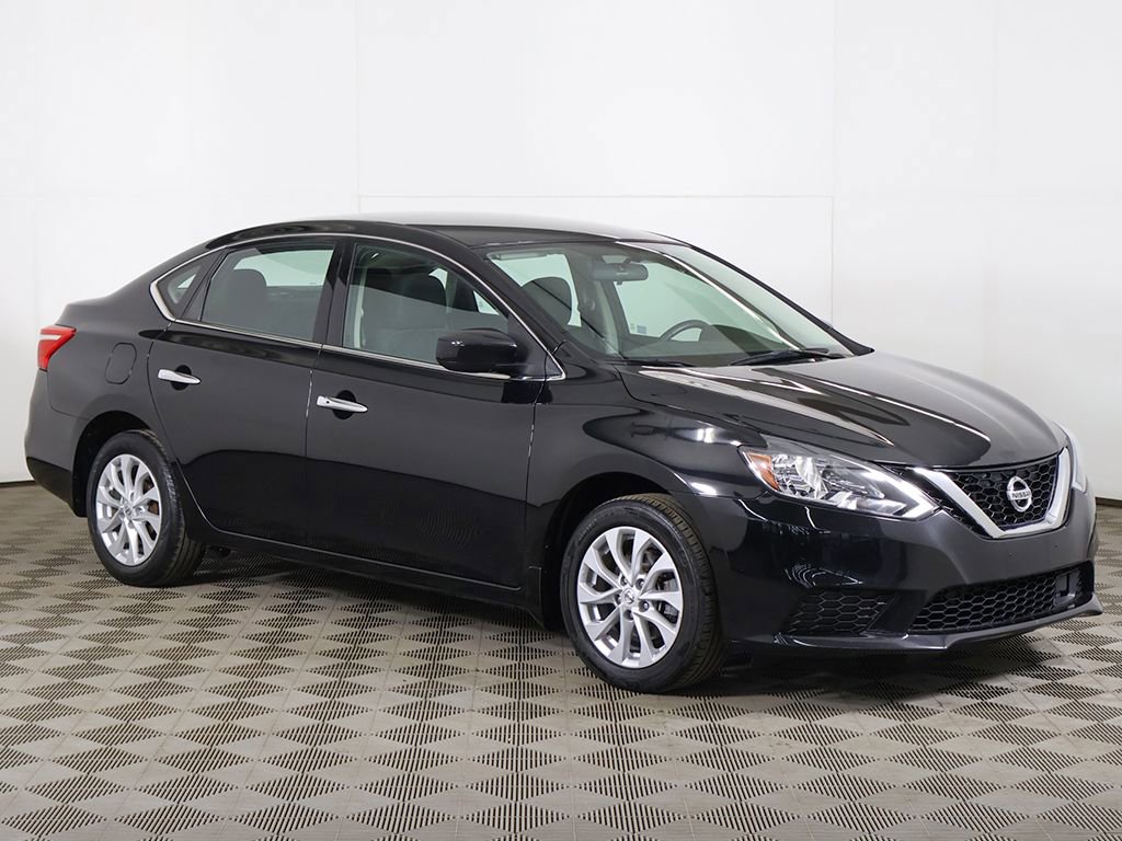 Used 2019 Nissan Sentra SV image 2