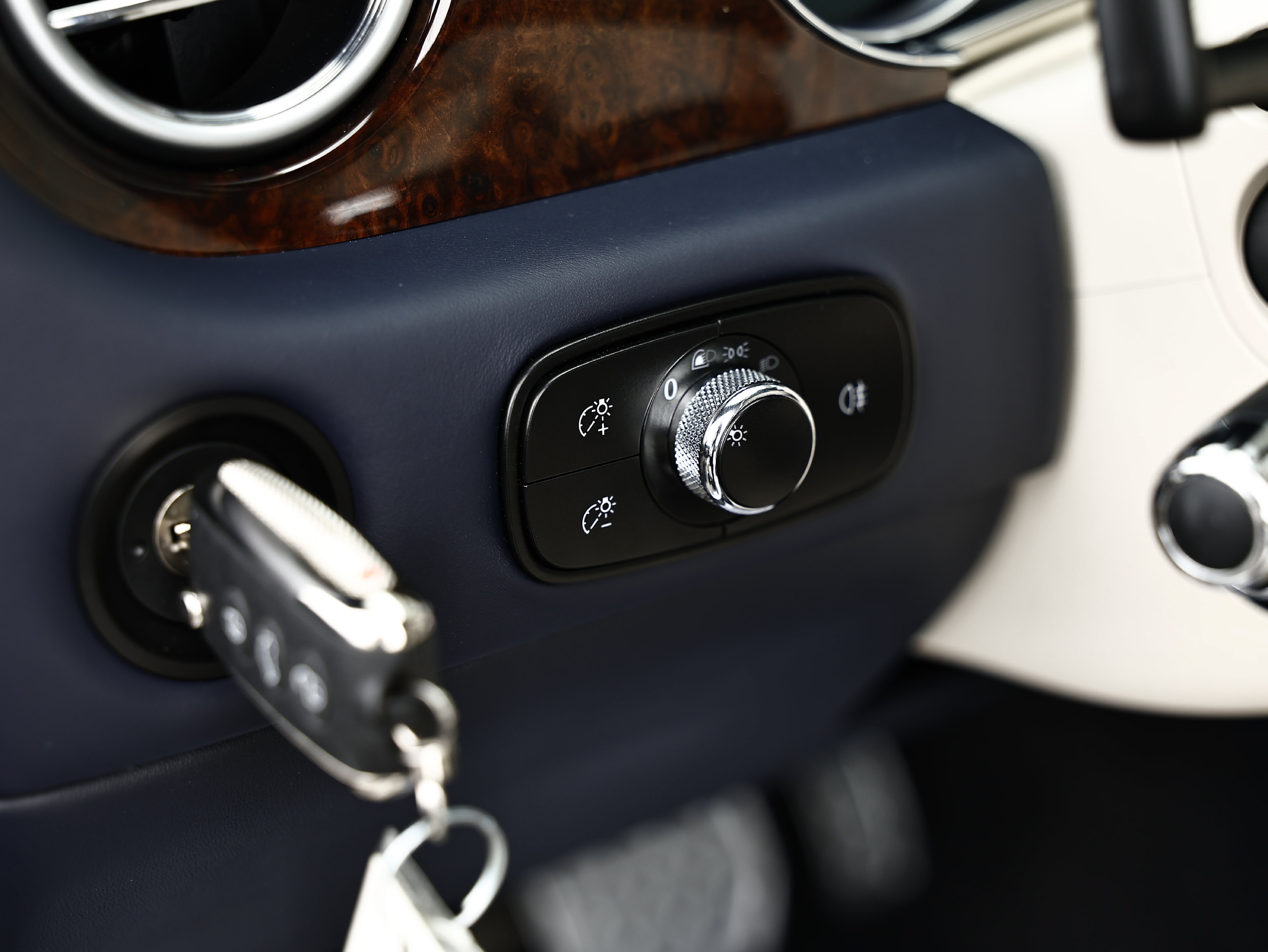 Used 2015 Bentley Continental GT AWD/4WD image 19