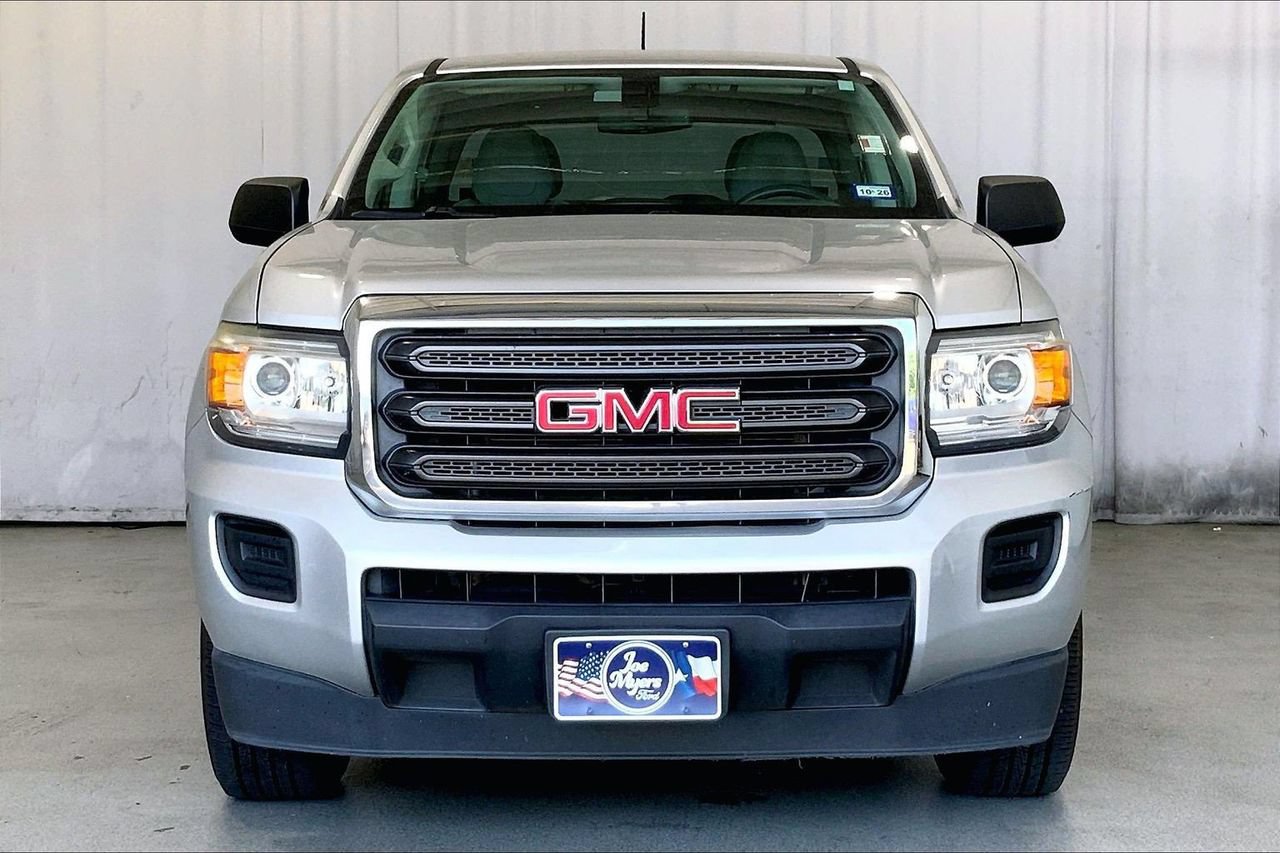 Used 2018 GMC Canyon 2WD Crew Cab w/ Convenience Package image 3