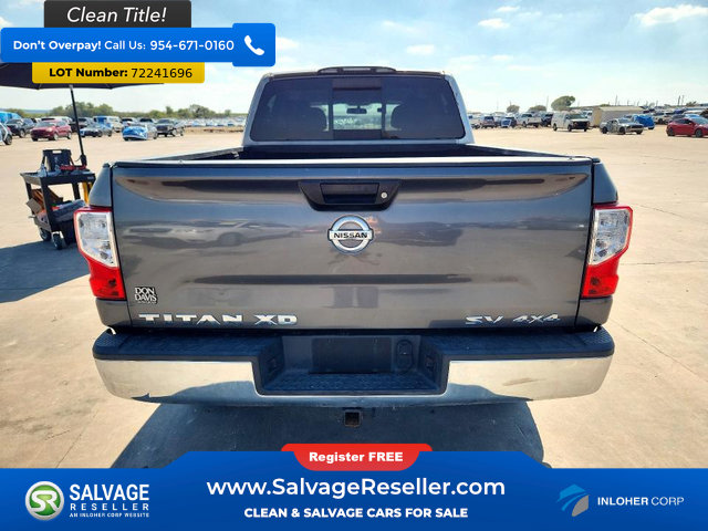 Used 2017 Nissan Titan SV AWD/4WD image 8