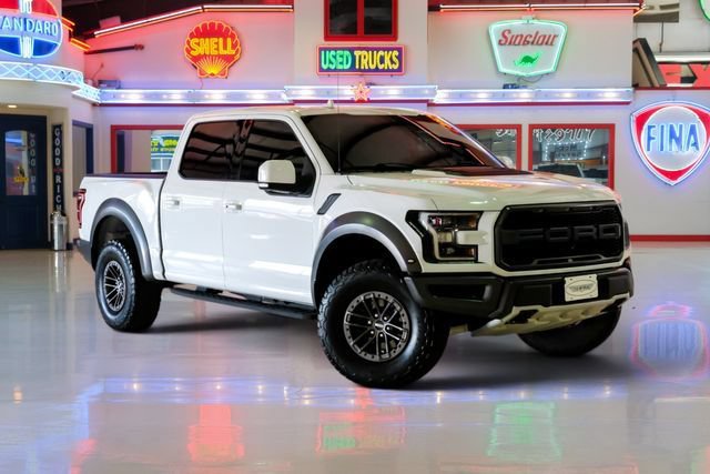 Used 2020 Ford F150 Raptor w/ Equipment Group 802A Luxury AWD/4WD image 1