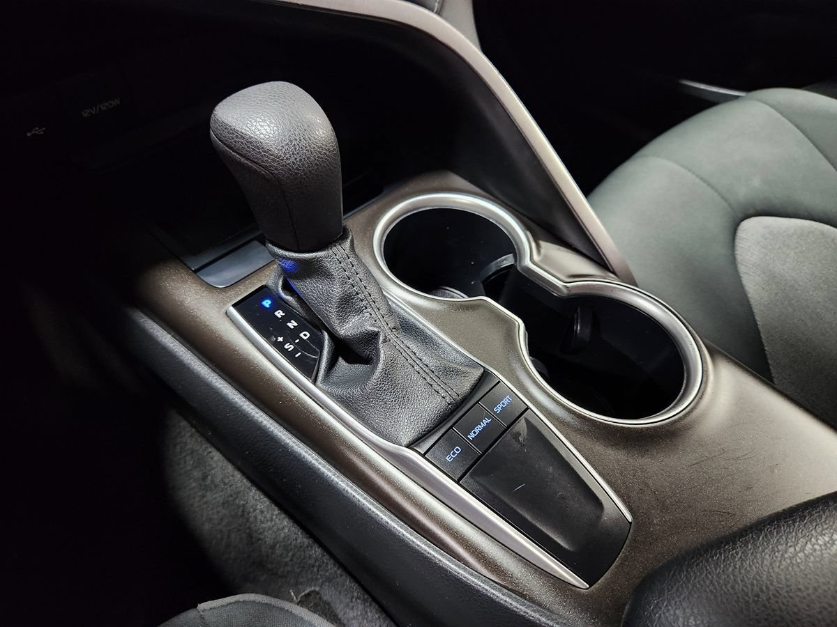 Used 2023 Toyota Camry LE FWD image 40