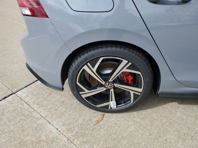 New 2026 Volkswagen GTI SE image 5