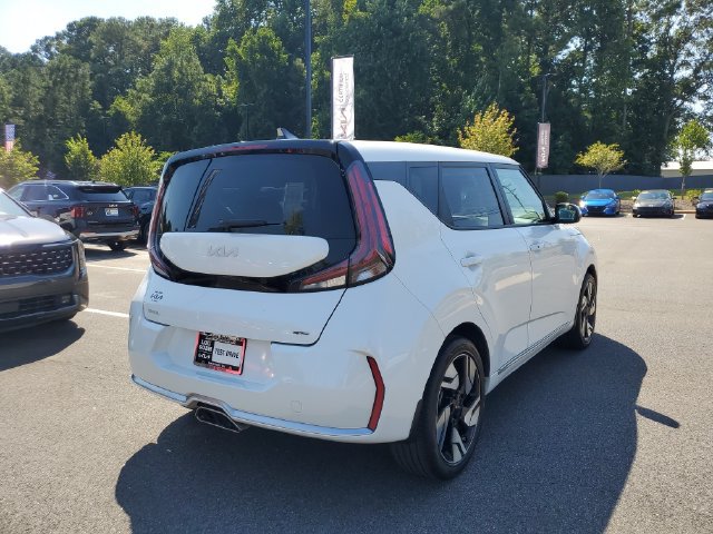 Used 2025 Kia Soul GT-Line FWD image 4