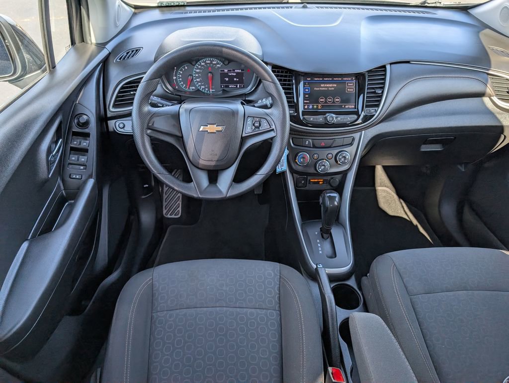 Used 2020 Chevrolet Trax LS image 11