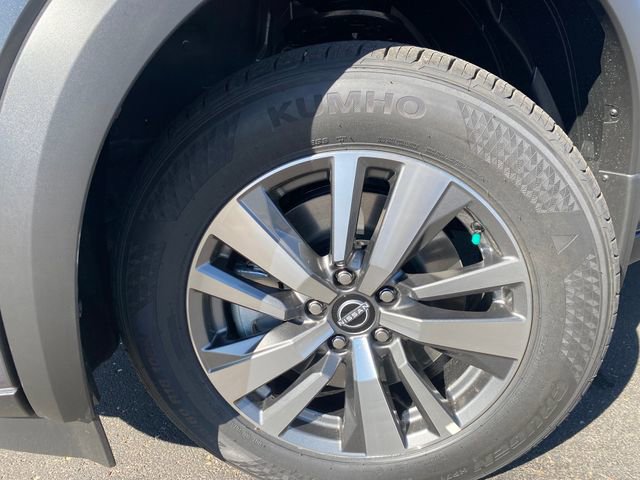 New 2025 Nissan Pathfinder SL image 10