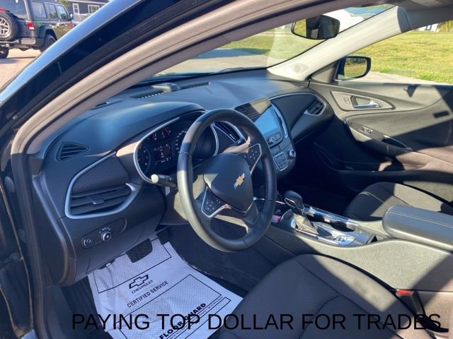 Used 2023 Chevrolet Malibu LT image 12
