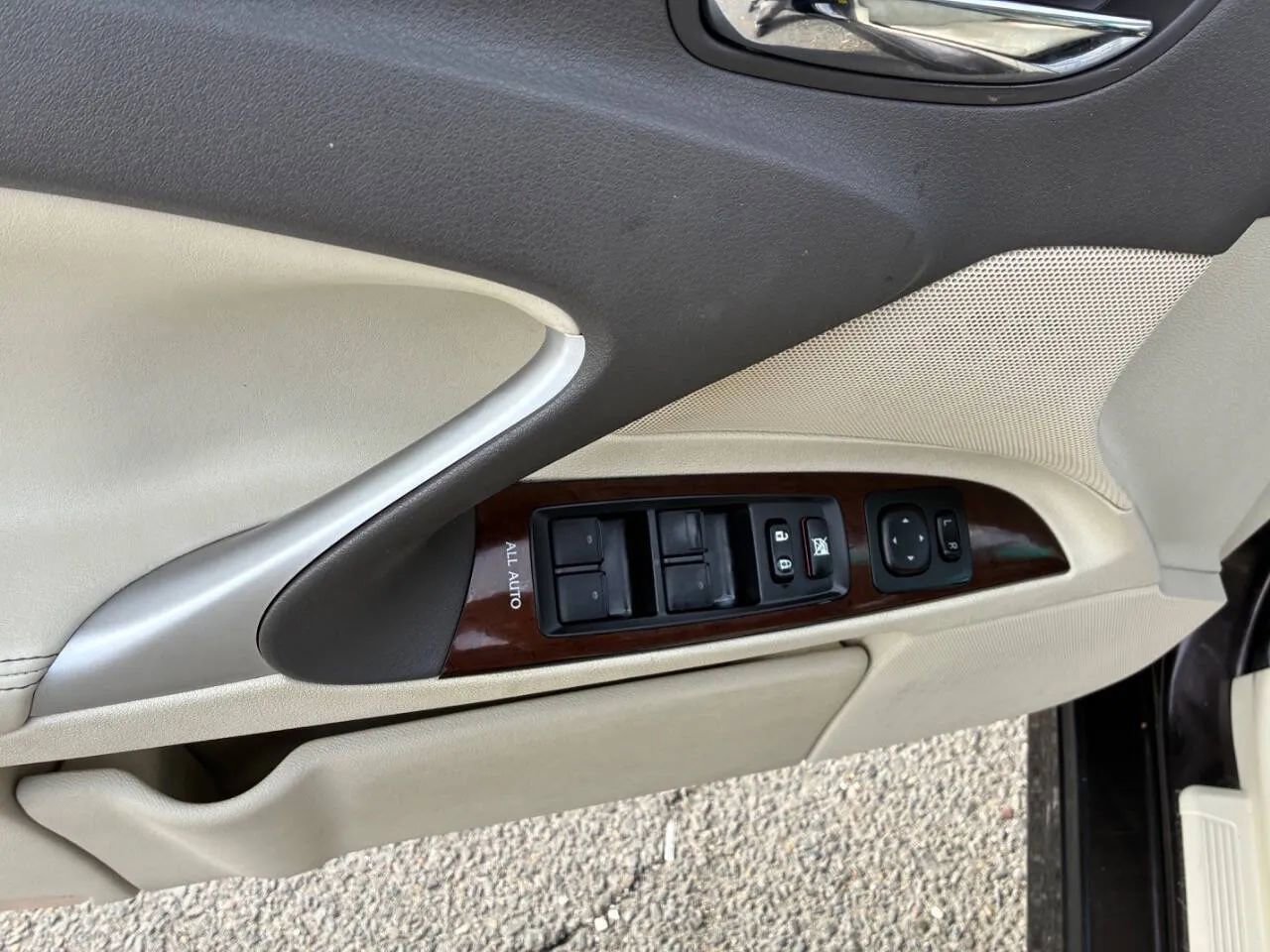 Used 2013 Lexus IS 250 AWD w/ Premium Pkg image 40