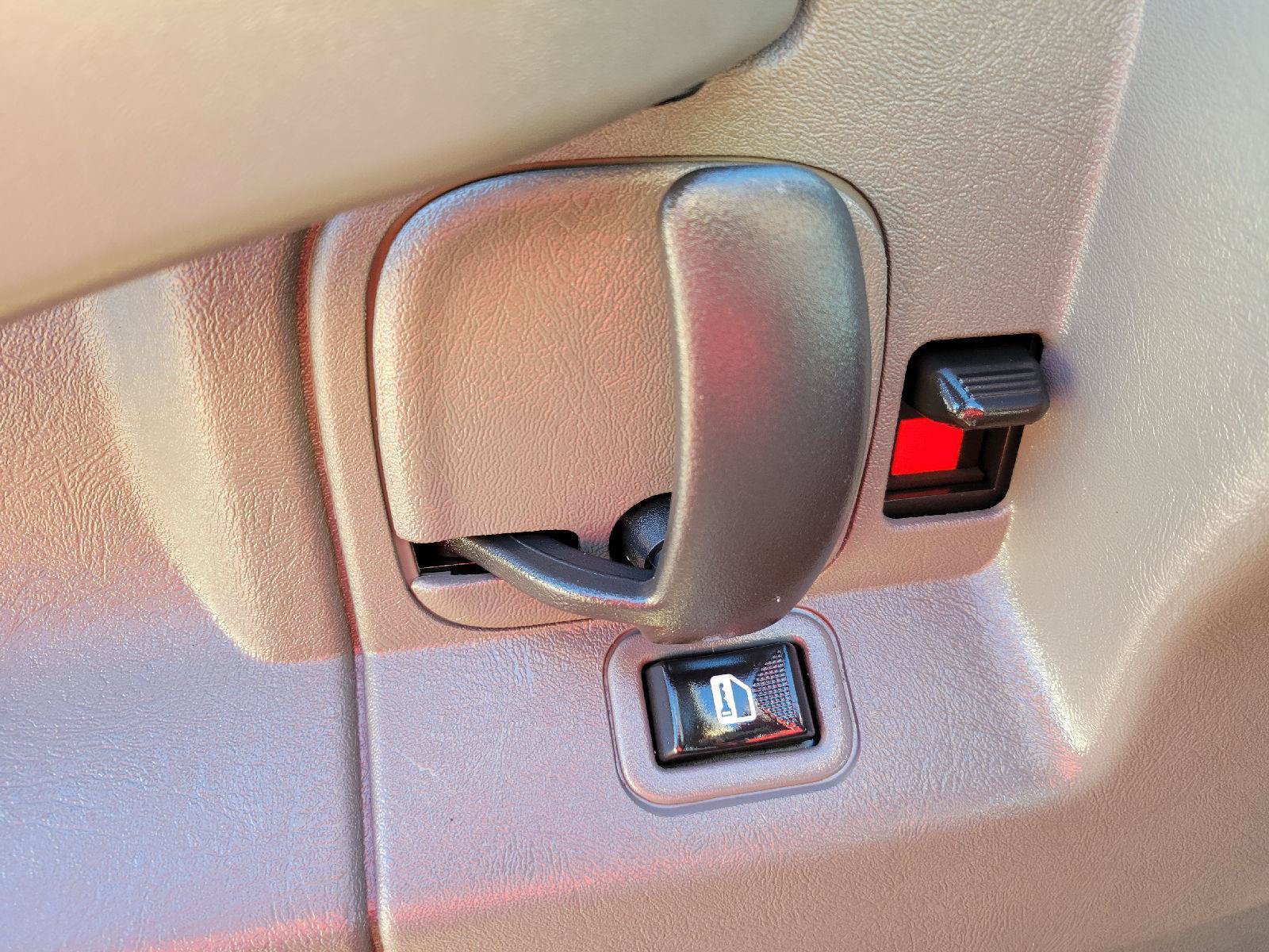 Used 2024 GMC Savana 2500 w/ Driver Convenience Package RWD image 5