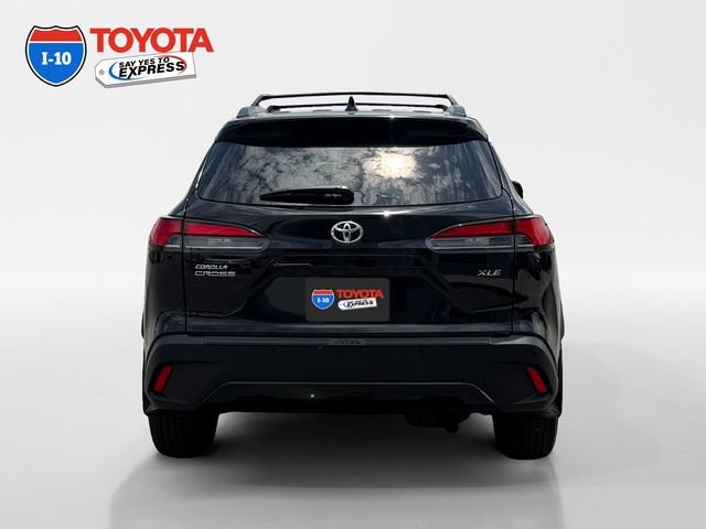 Certified 2026 Toyota Corolla Cross XLE FWD image 4