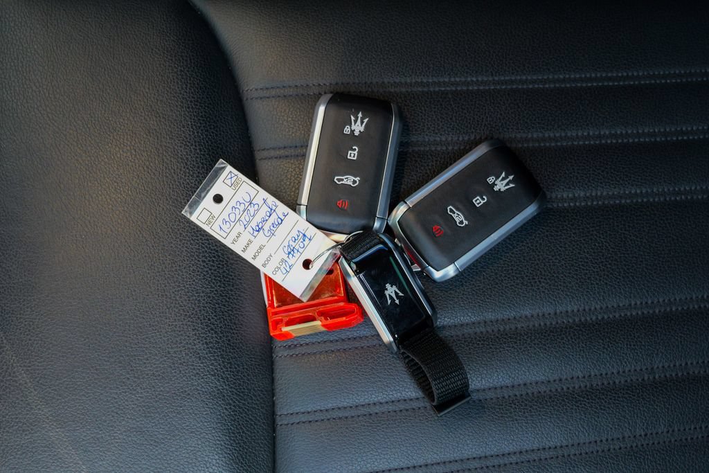 Used 2023 Maserati Grecale Modena AWD/4WD image 61