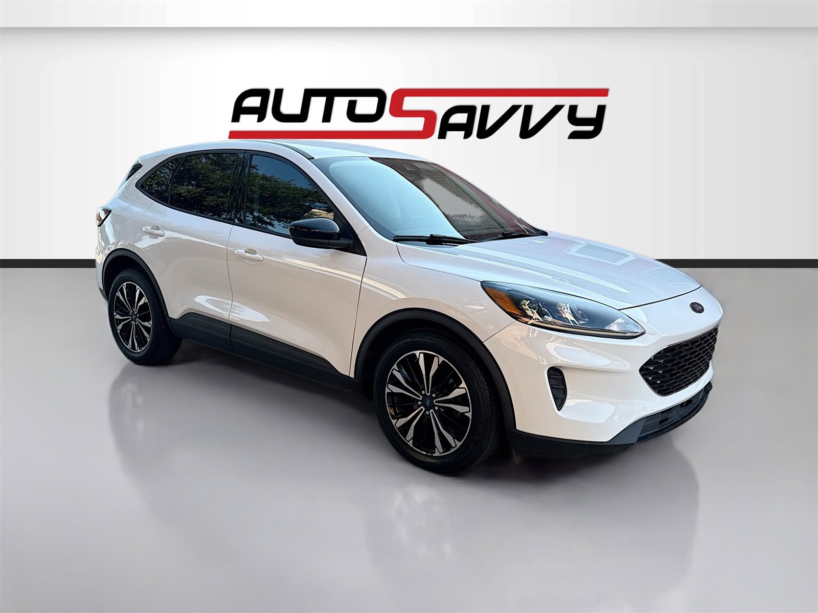 Used 2022 Ford Escape SE w/ SE Sport Appearance Package