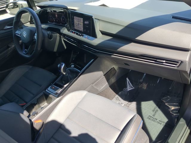 Used 2024 Volkswagen Golf R image 11