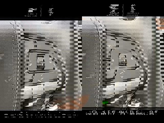 Certified 2023 Cadillac Escalade Premium Luxury Platinum image 18