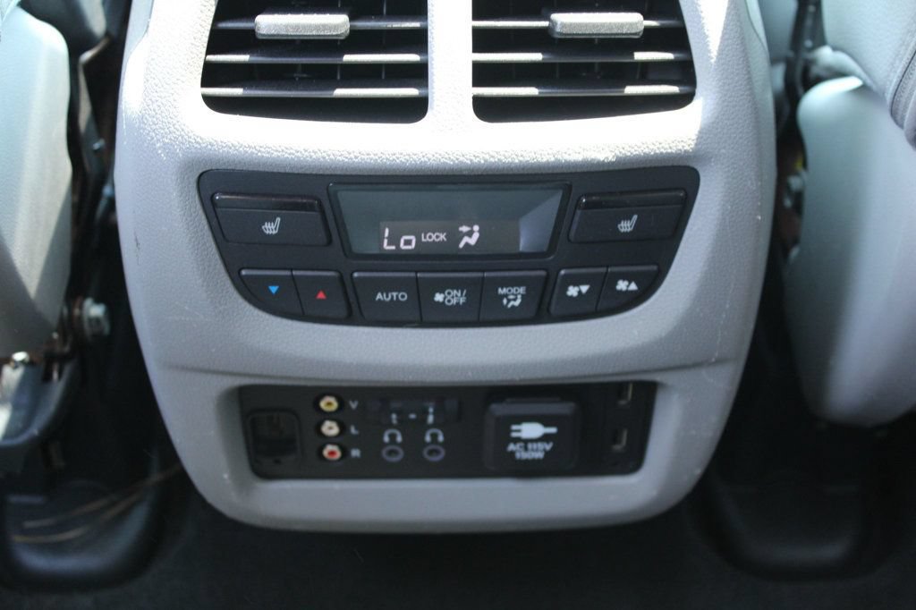 Used 2016 Honda Pilot Elite image 38