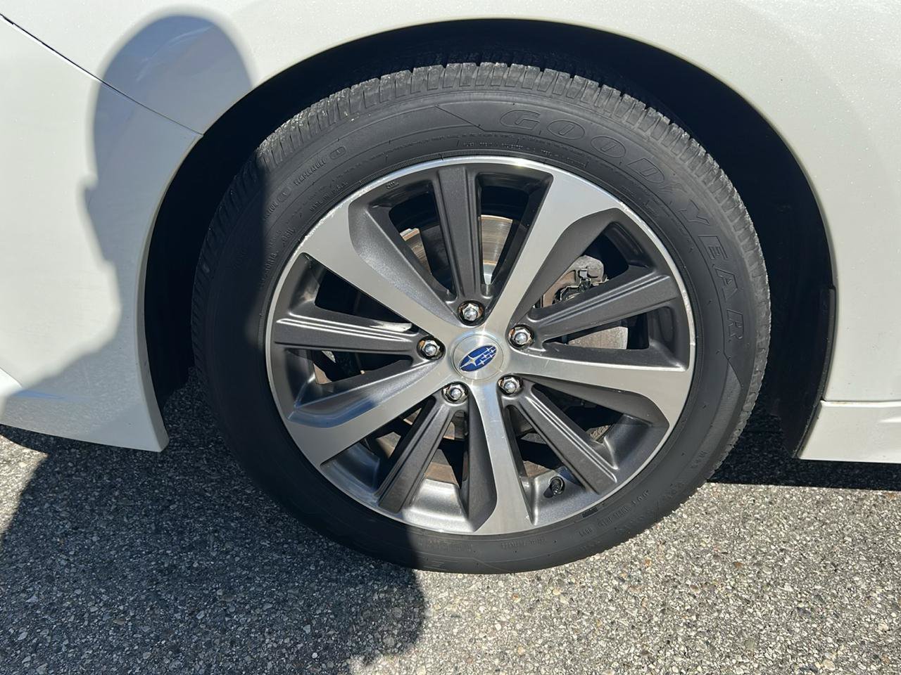 Used 2016 Subaru Legacy 3.6R Limited AWD/4WD image 35