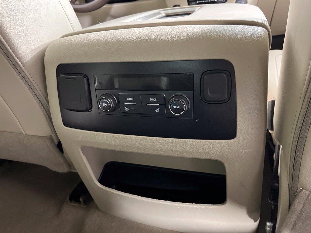 Used 2019 GMC Yukon Denali AWD/4WD image 7