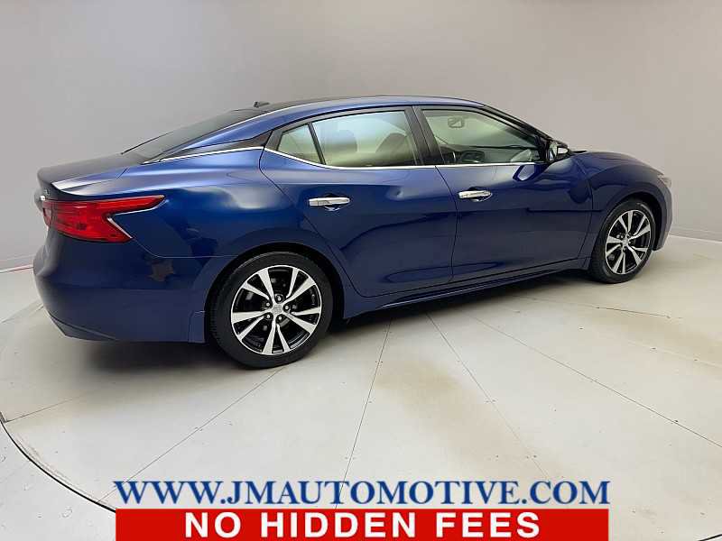 Used 2017 Nissan Maxima 3.5 SL FWD image 5