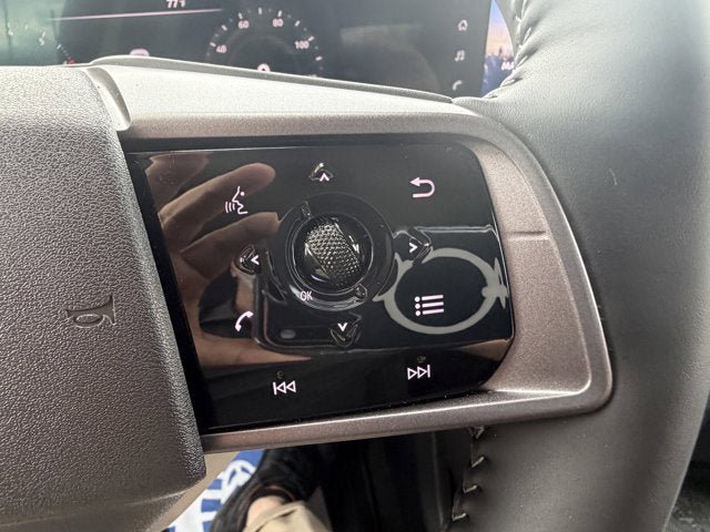 Used 2025 Nissan Murano SV image 21