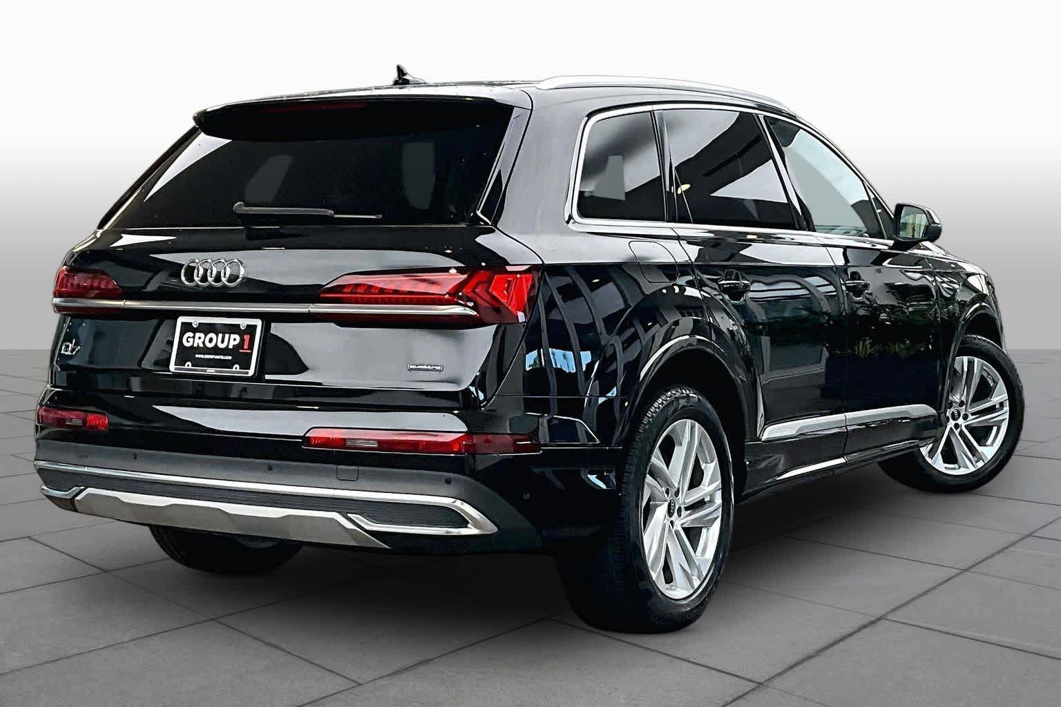 Used 2023 Audi Q7 2.0T Premium Plus w/ Premium Plus Package AWD/4WD image 13