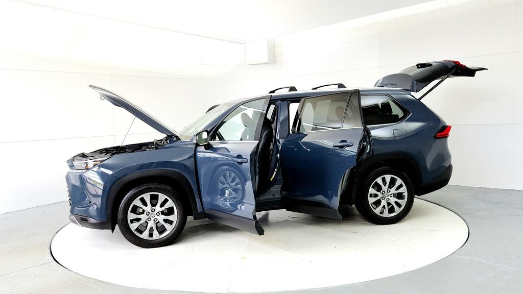 Certified 2024 Toyota Grand Highlander AWD image 10