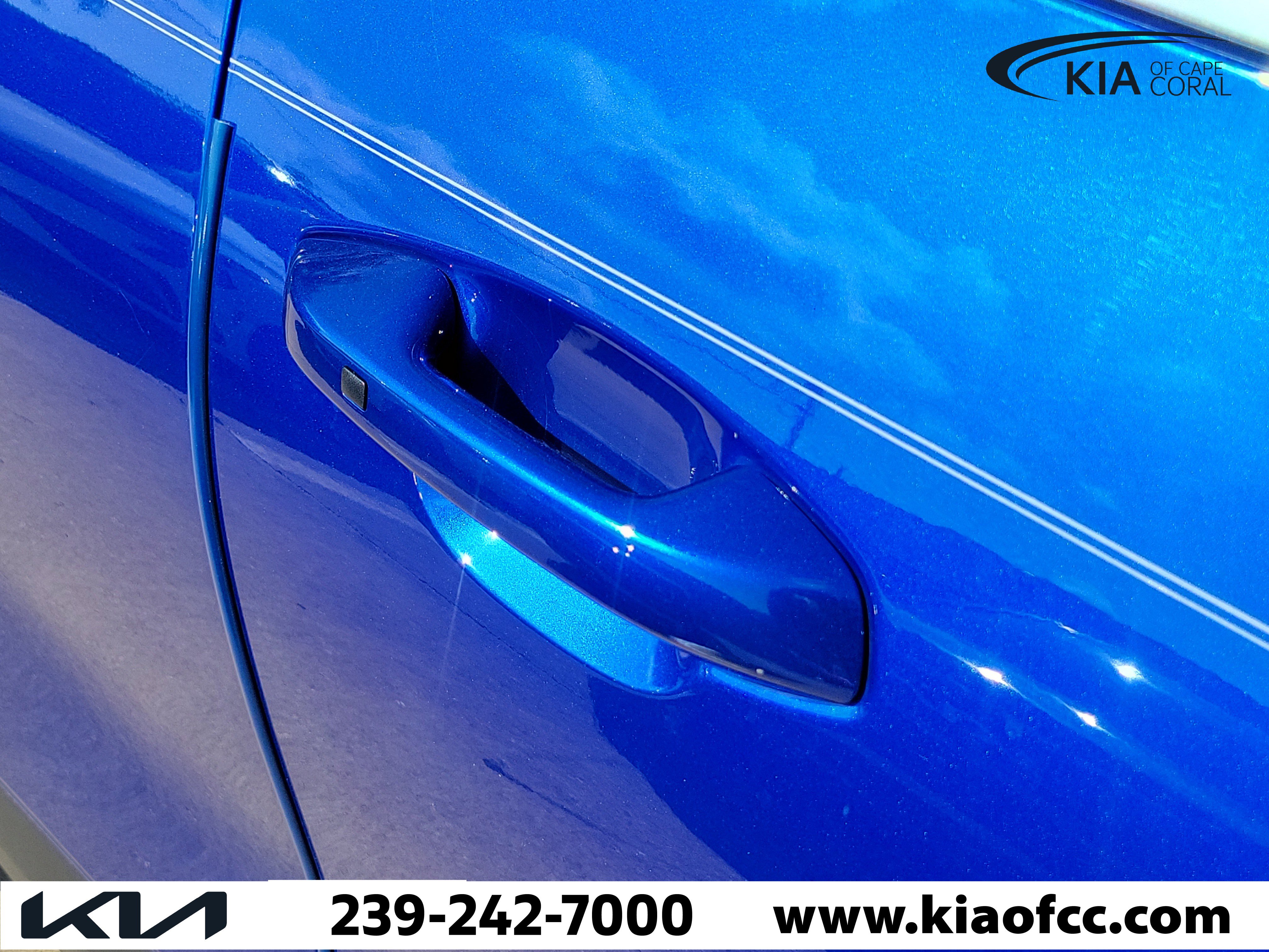 Certified 2023 Kia Seltos EX AWD/4WD image 7