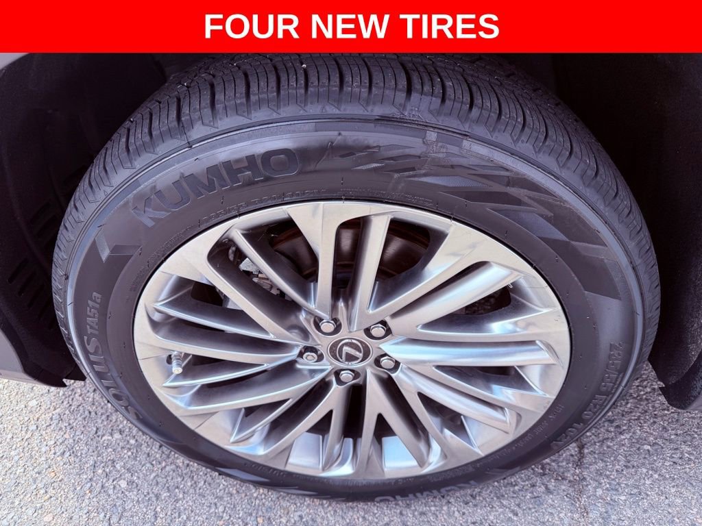 Certified 2022 Lexus RX 450h AWD w/ Luxury Package image 4