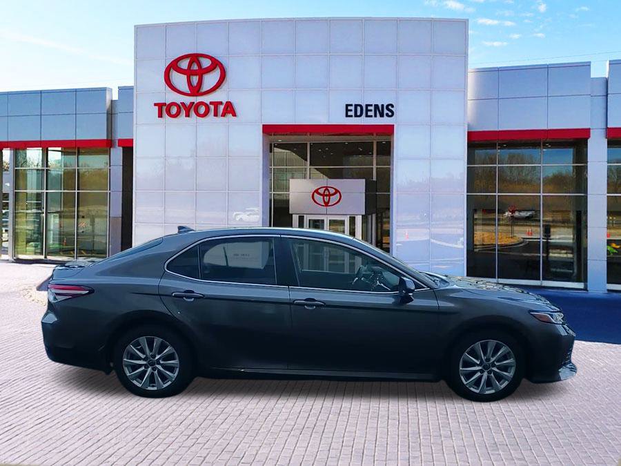Certified 2020 Toyota Camry LE w/ Convenience Package image 2