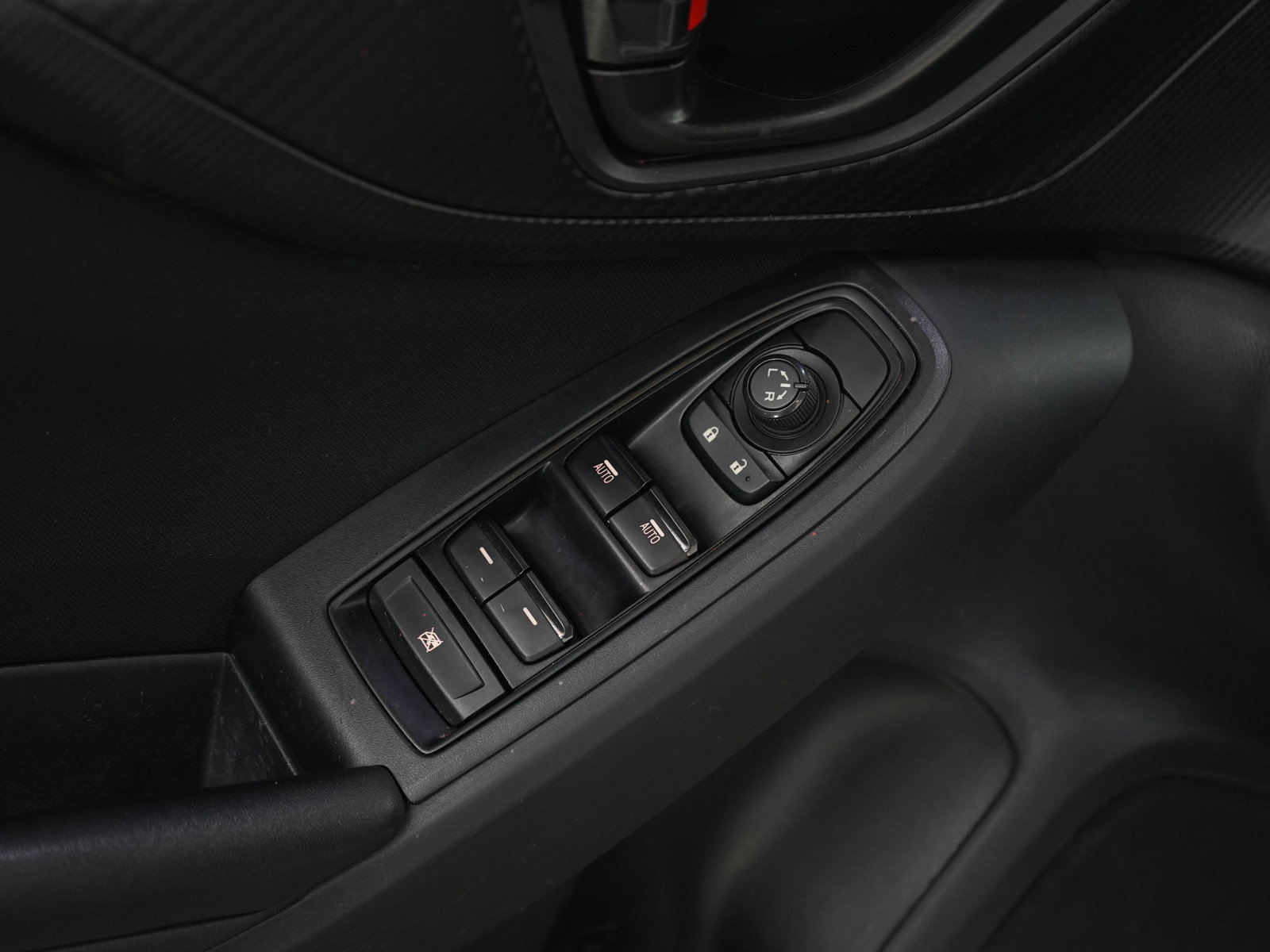 Used 2022 Subaru Crosstrek 2.0i image 19