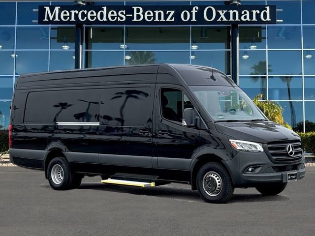 Used 2024 Mercedes-Benz Sprinter 3500 image 1