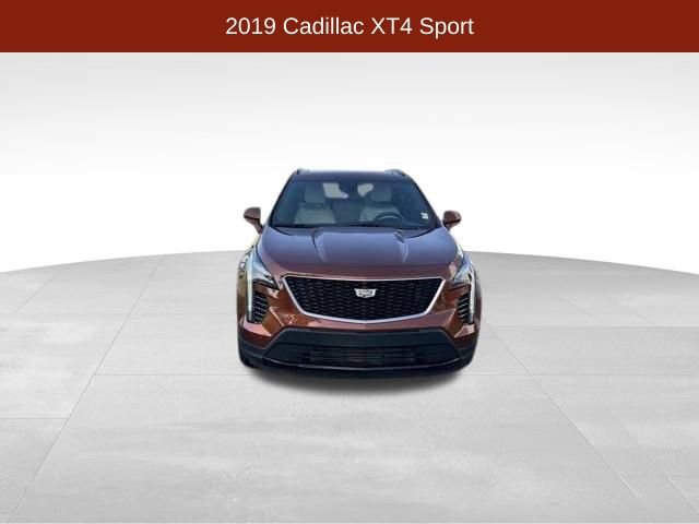 Used 2019 Cadillac XT4 Sport w/ Cold Weather Package AWD/4WD image 2