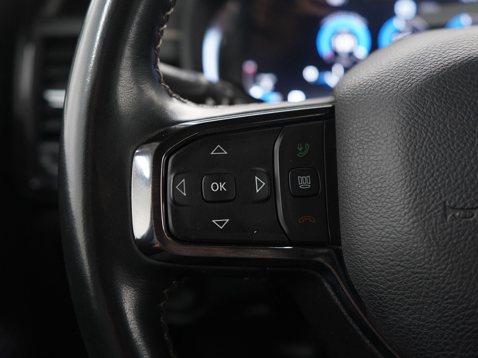 Used 2023 RAM 1500 Limited image 23