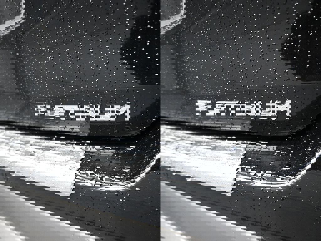 New 2026 Toyota Highlander Platinum image 47