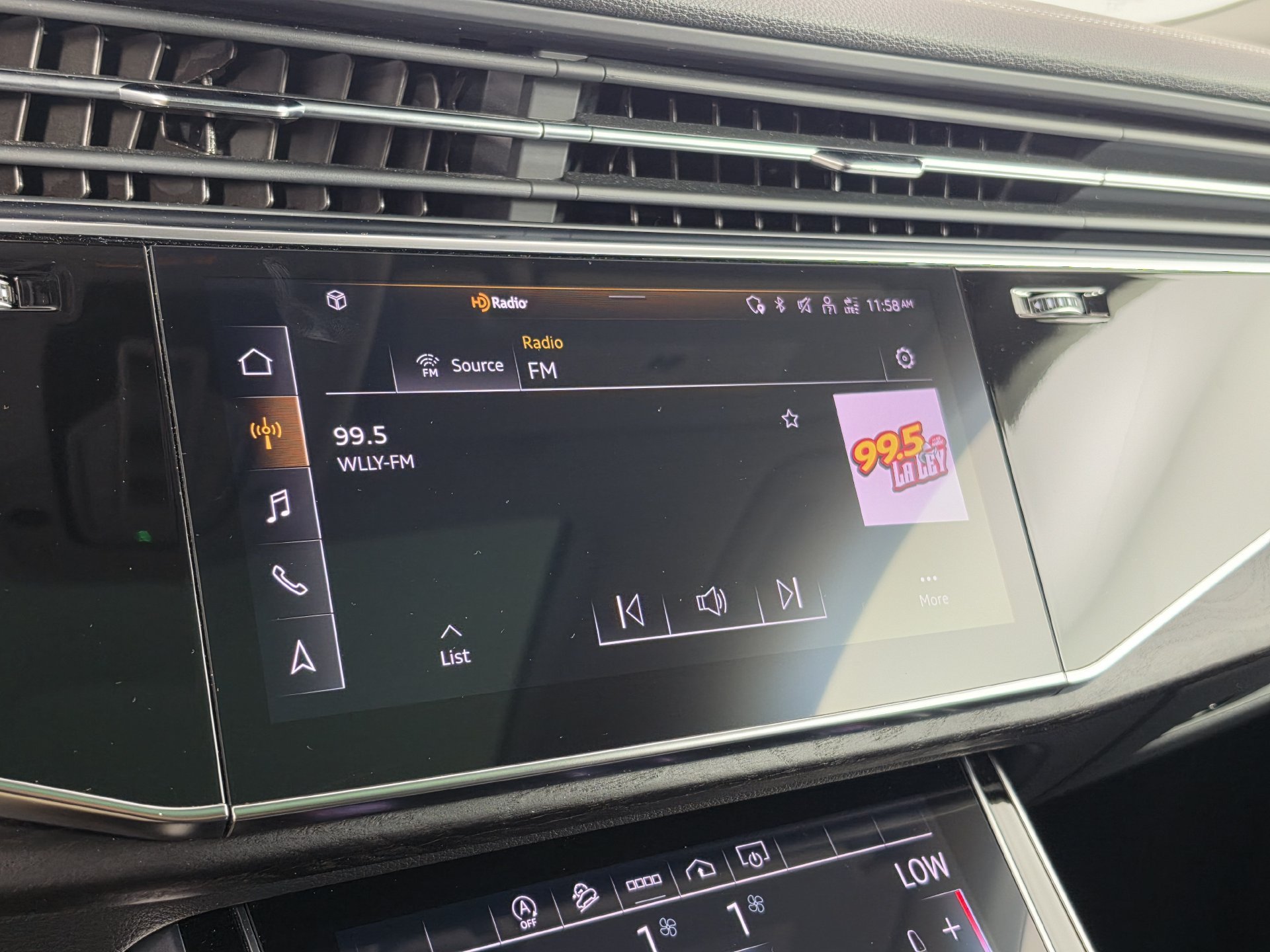 Certified 2023 Audi Q8 Premium Plus w/ Premium Plus Package AWD/4WD image 15