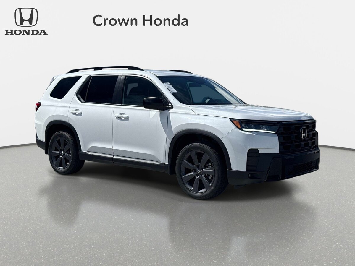 New 2026 Honda Pilot Sport image 3