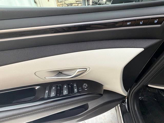 Used 2024 Hyundai Tucson Limited AWD/4WD image 28