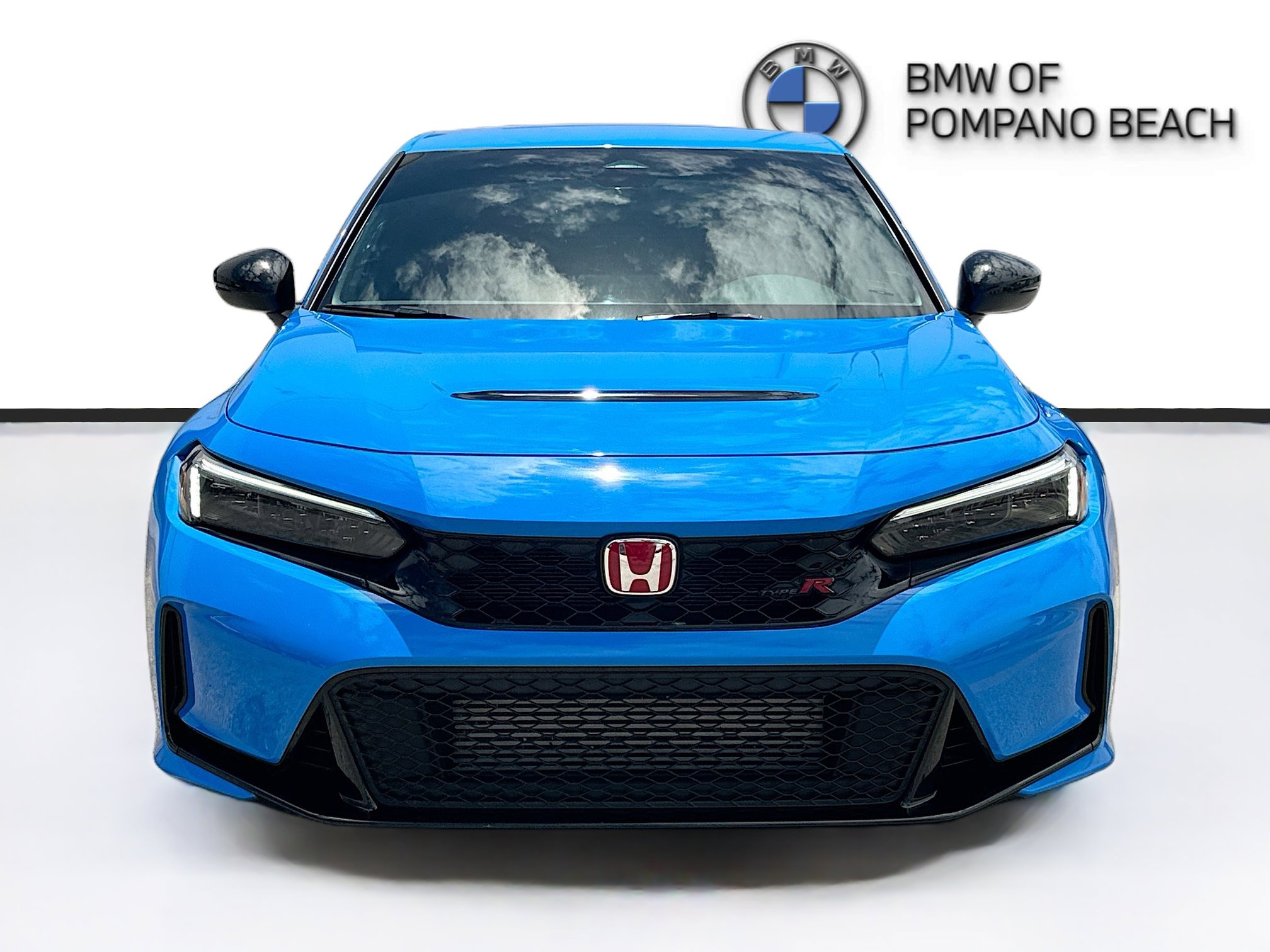 Used 2024 Honda Civic Type R image 2