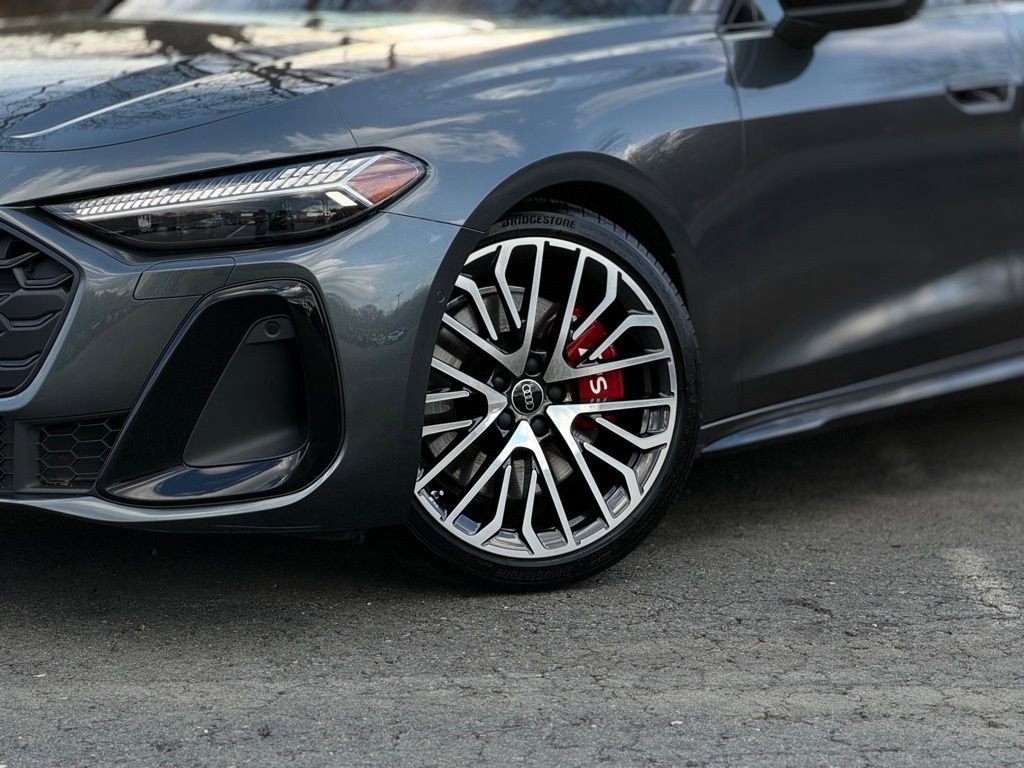 Used 2025 Audi S5 Premium Plus w/ Premium Plus Package image 2