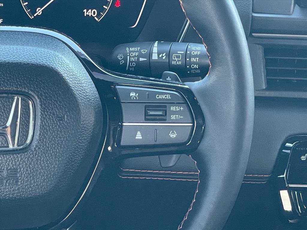 Used 2024 Honda Pilot TrailSport image 14