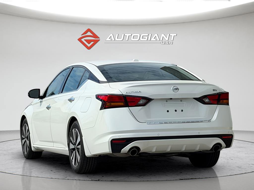 Used 2020 Nissan Altima 2.5 SV image 9