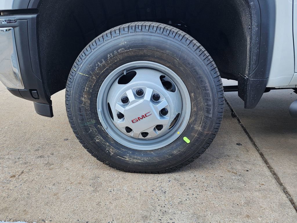 New 2026 GMC Sierra 3500 Pro w/ Convenience Package image 50