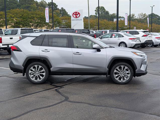 New 2025 Toyota RAV4 XLE Premium image 6