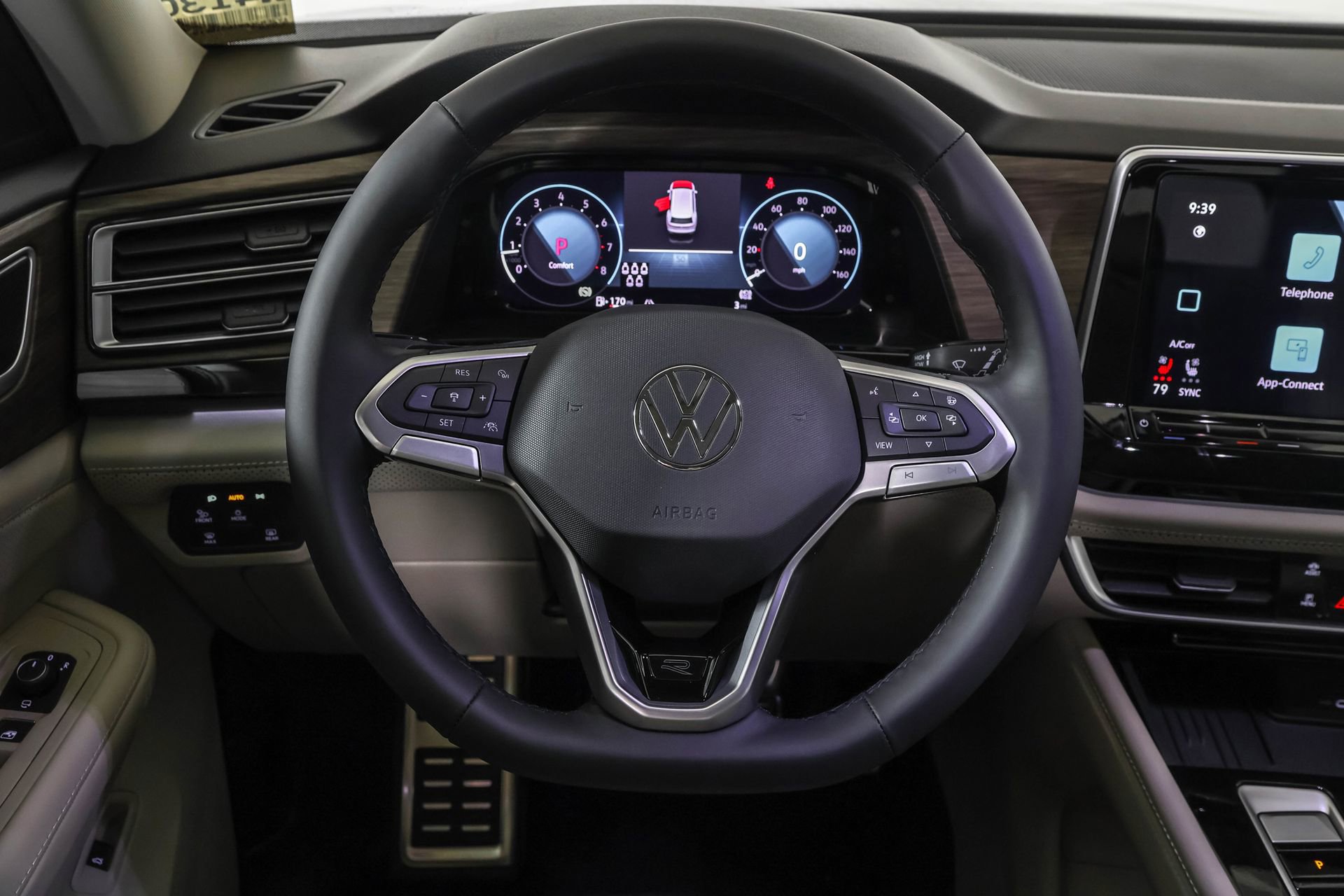 New 2026 Volkswagen Atlas SEL Premium R-Line image 23