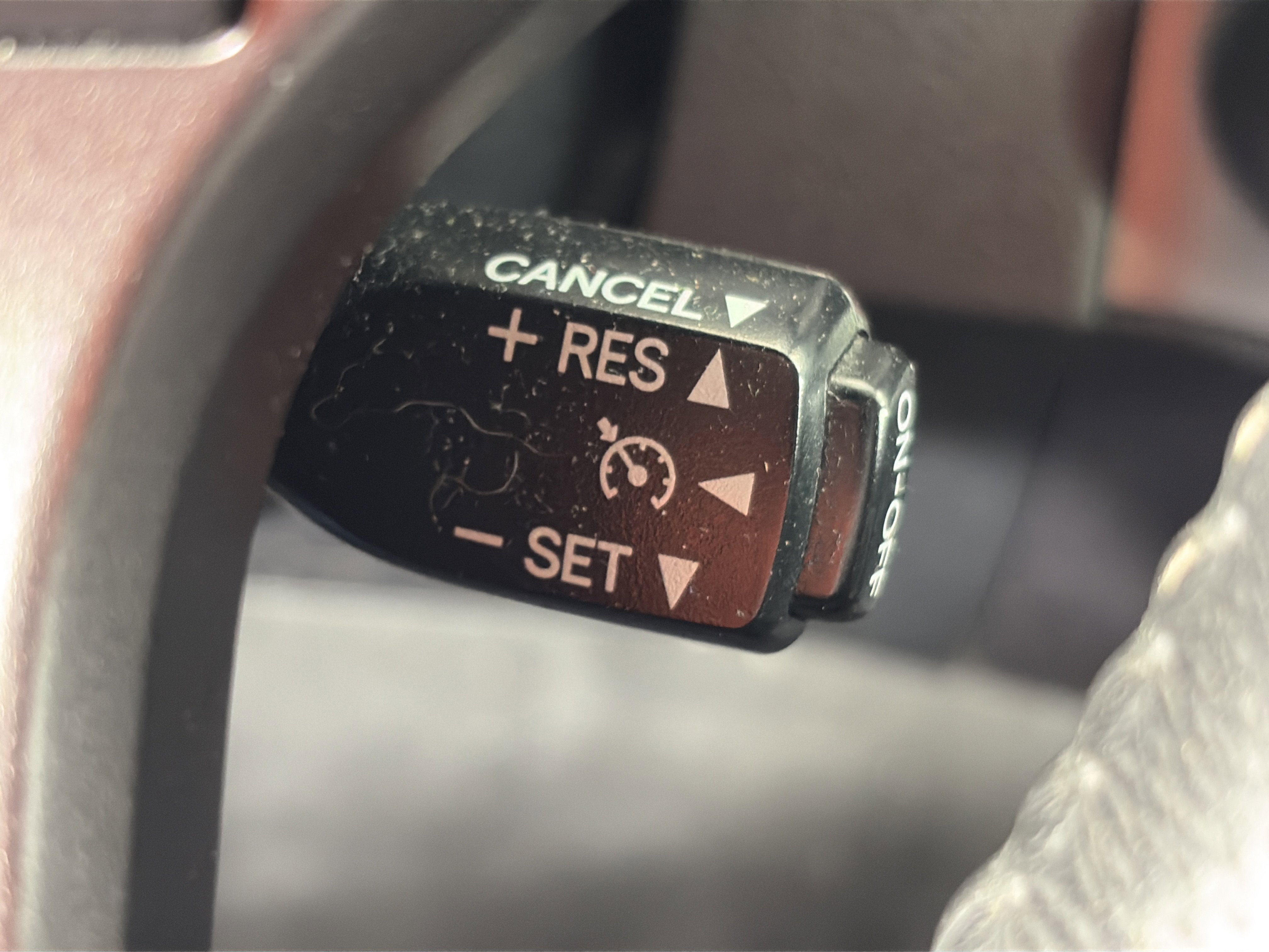 Used 2017 Toyota Tacoma TRD Sport AWD/4WD image 25