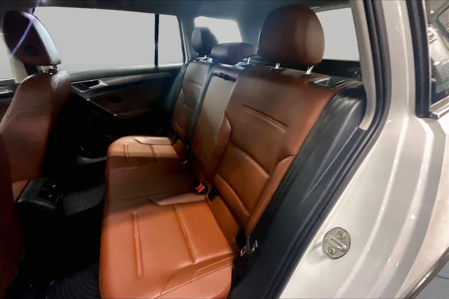 Used 2019 Volkswagen Golf Alltrack SE AWD/4WD image 21