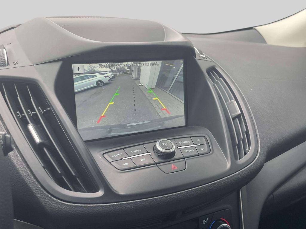 Used 2019 Ford Escape SE image 28