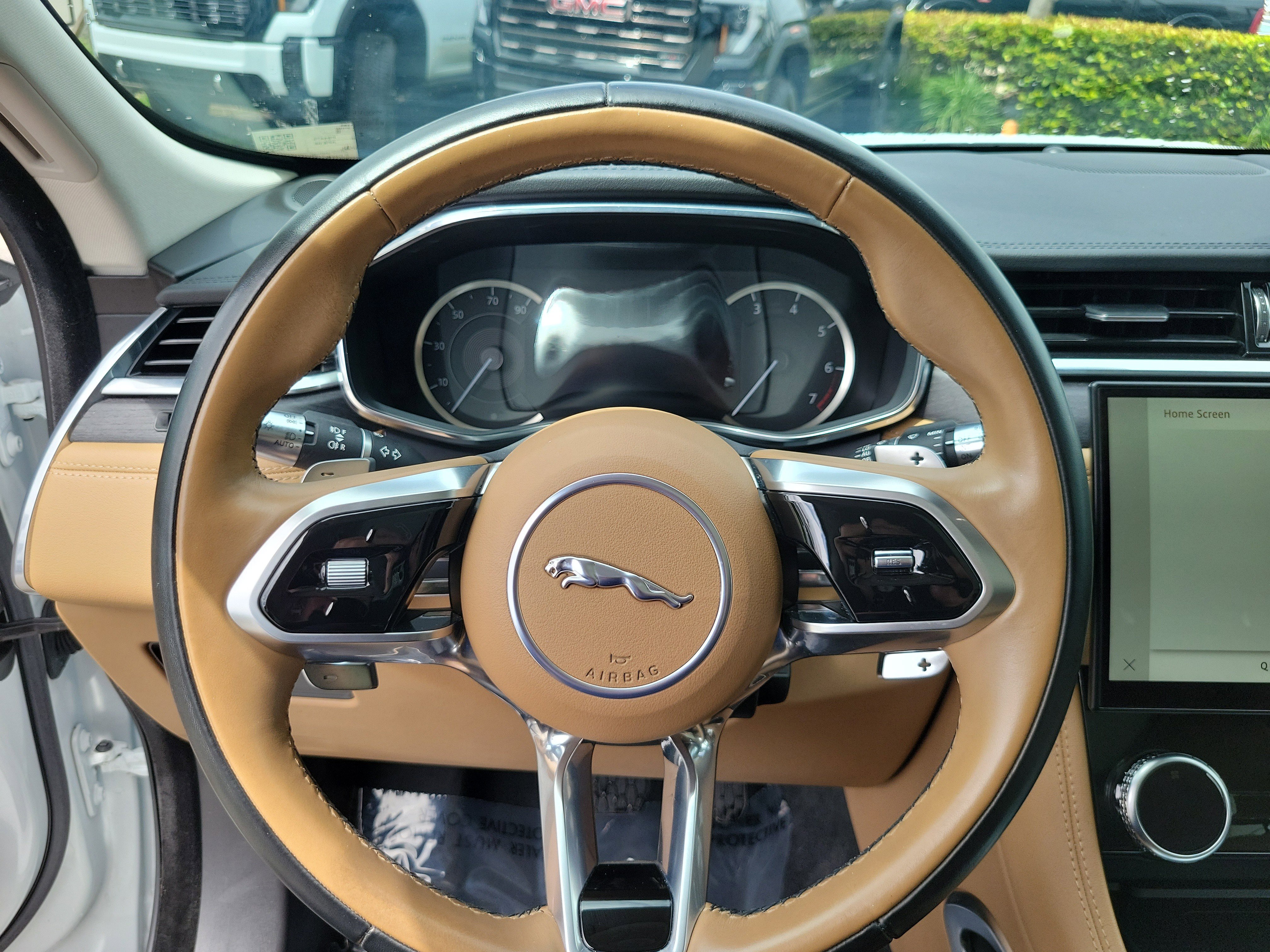 Used 2022 Jaguar F-PACE S image 20