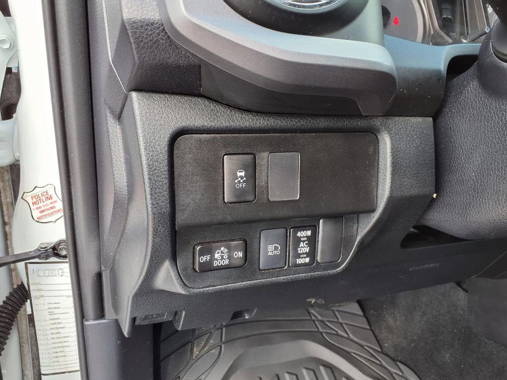 Used 2021 Toyota Tacoma TRD Off-Road w/ Technology Package image 25