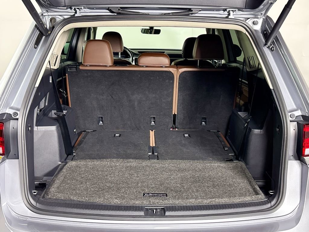 Certified 2023 Volkswagen Atlas SE w/ Black Wheel Package image 20